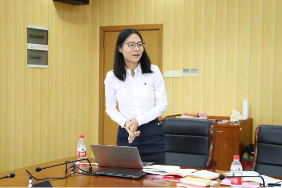 1561001299118969.png 大象传媒
春季学期基层党建工作研讨会暨第四次党支部书记例会召开645.png